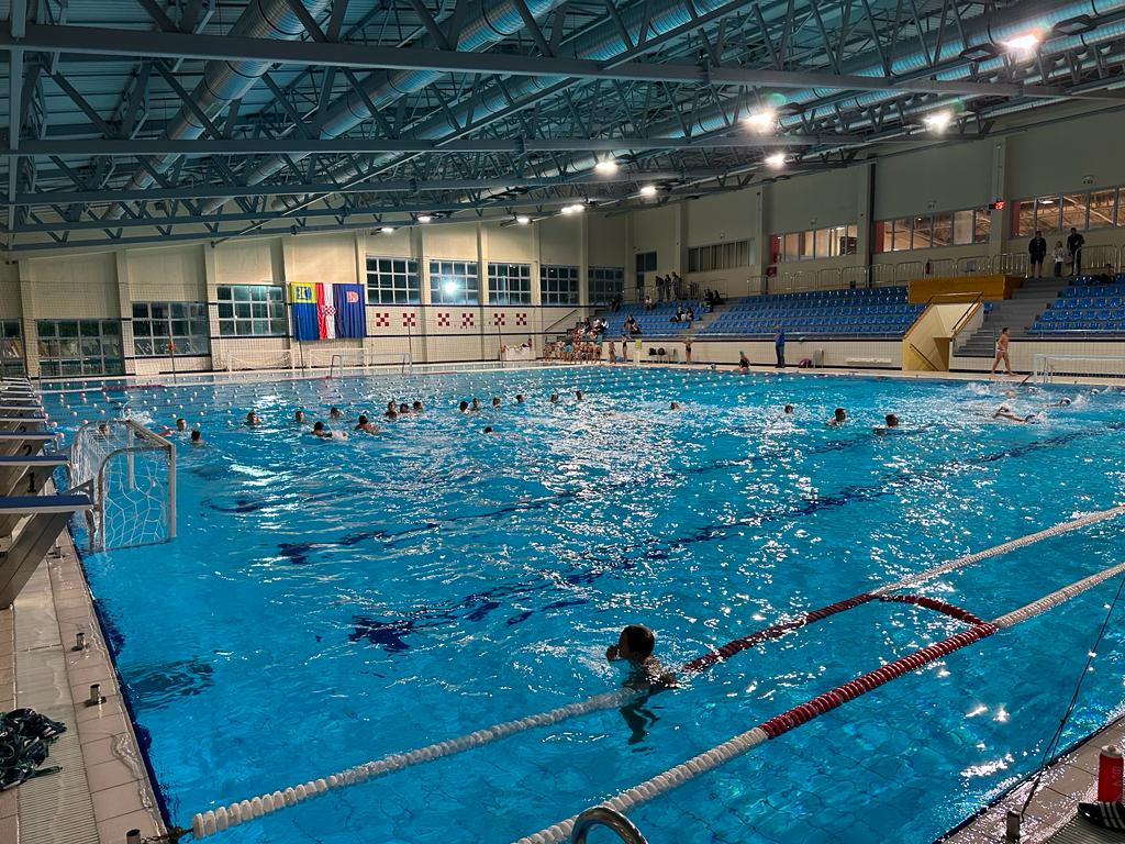 334b9c69-c7bf-4b26-a0b7-6e84a8c34cd9