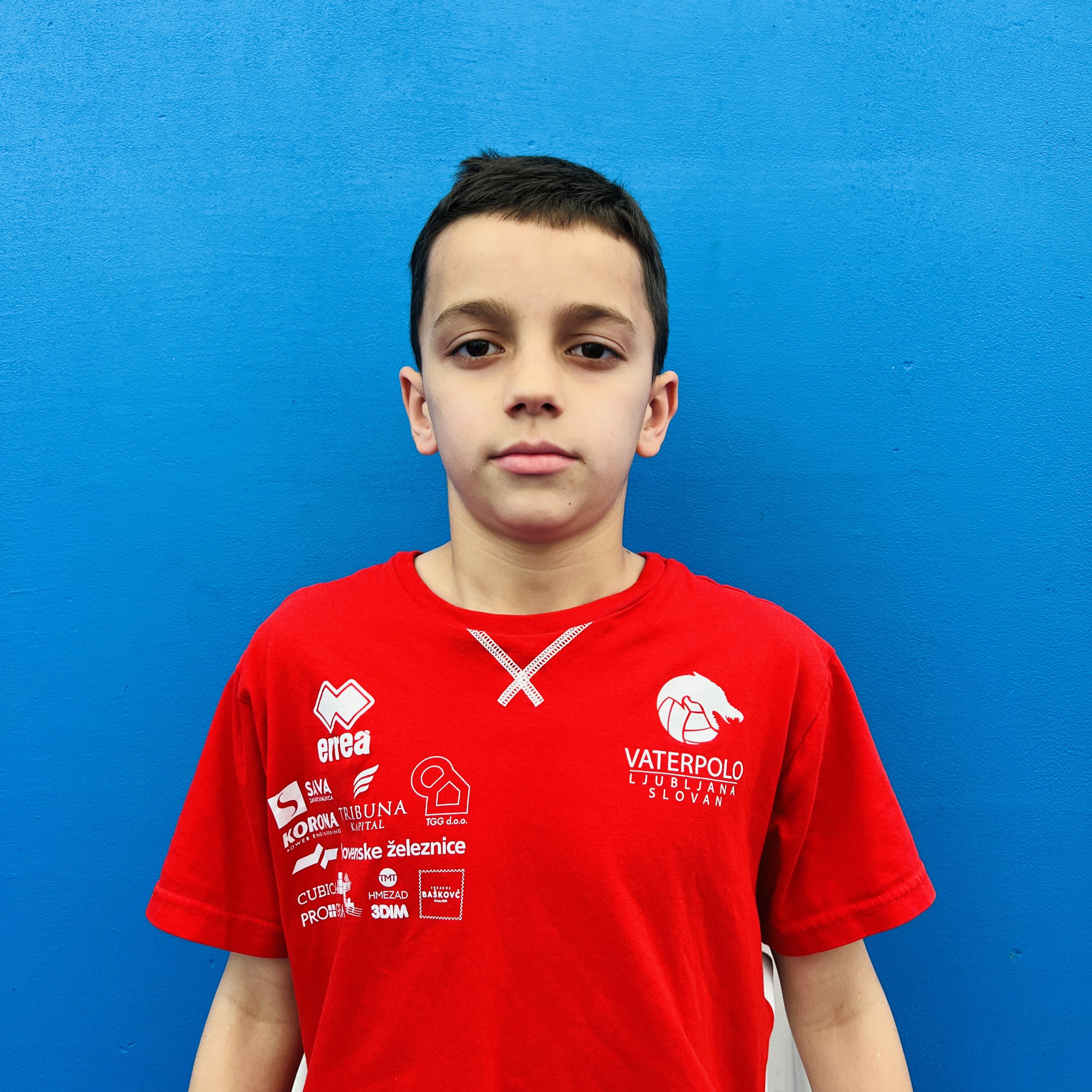 https://www.vaterpololjubljana.si/wp-content/uploads/TEODOR-BABIĆ_2012_LJUBLJANA_U12-scaled.jpg