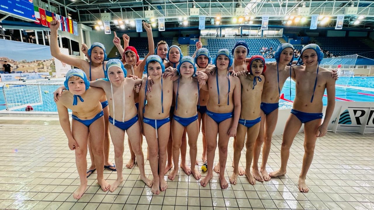 b45cceb8-d564-44ac-9314-bb42ef6d5bc5