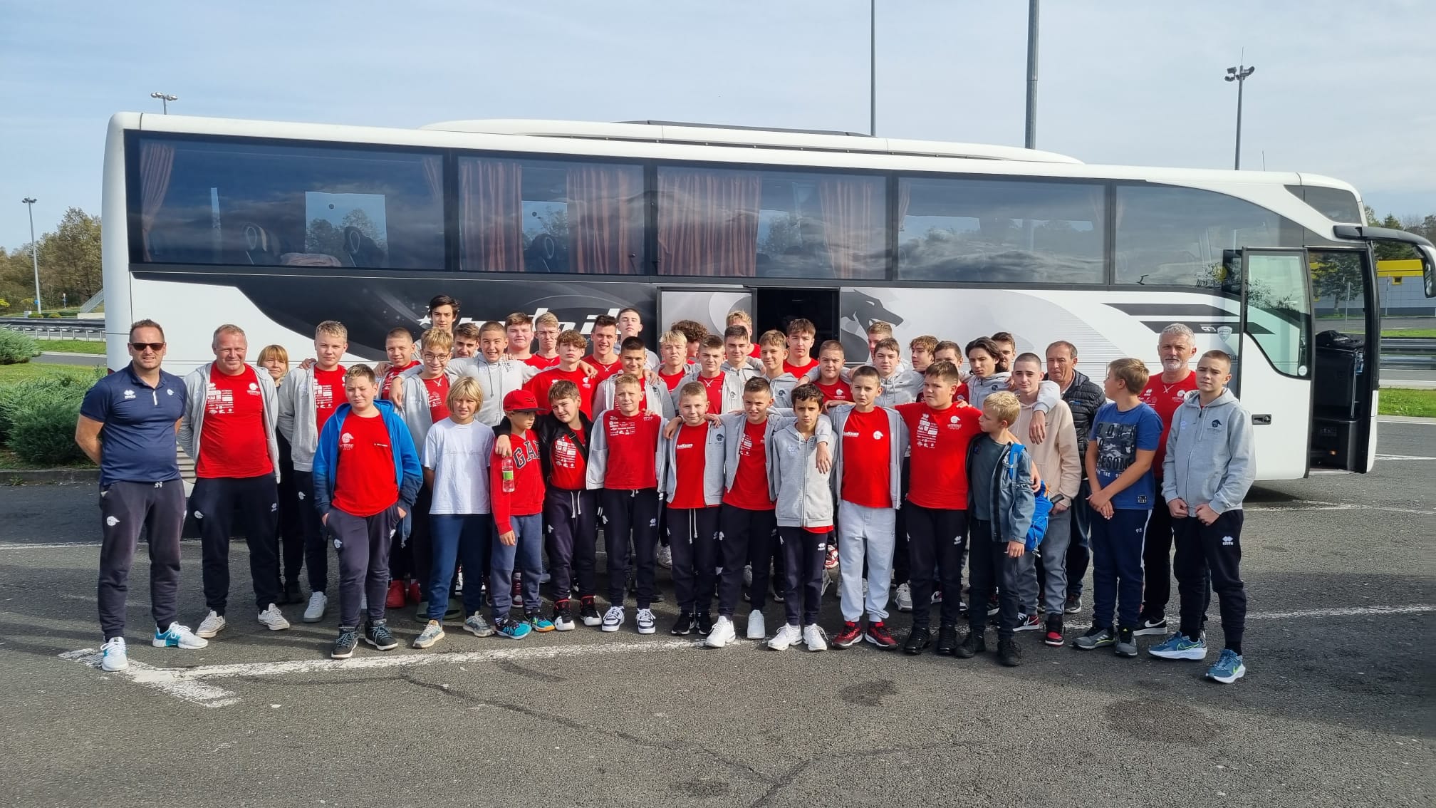 dab9bc31-9ae8-4f7a-ad07-e373123171bd